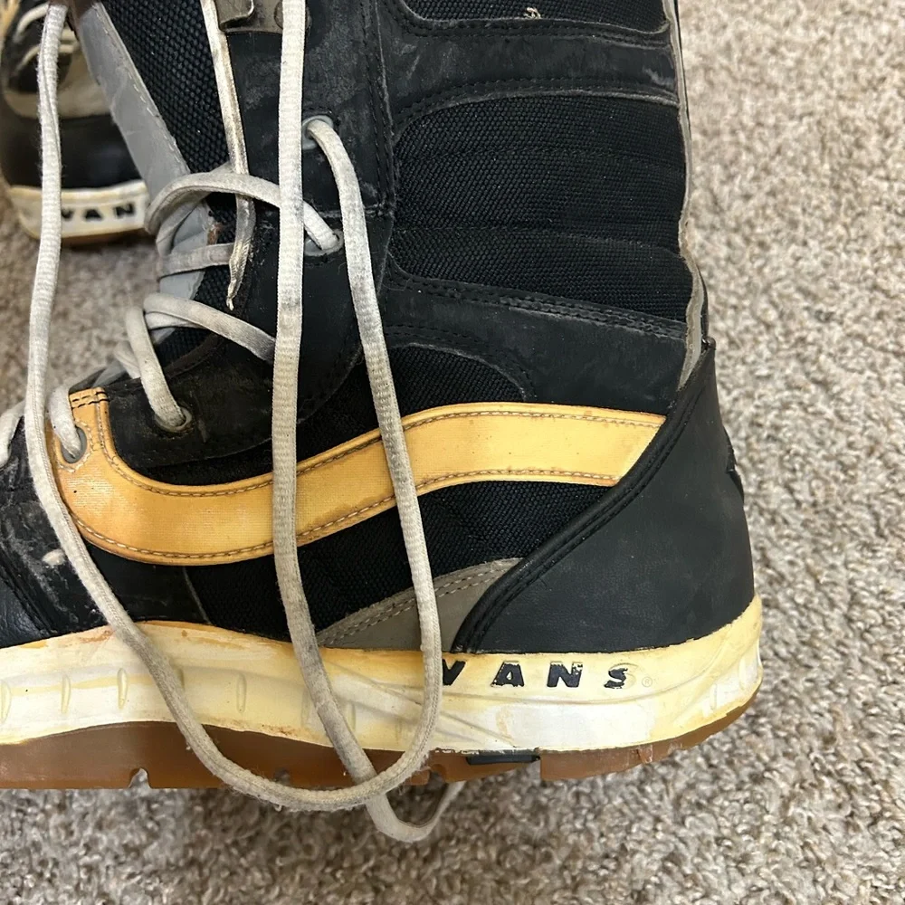 Vans Hi-Standard OG Snowboard Boots Mens Sz 13 Black White LaceUp Classic Winter